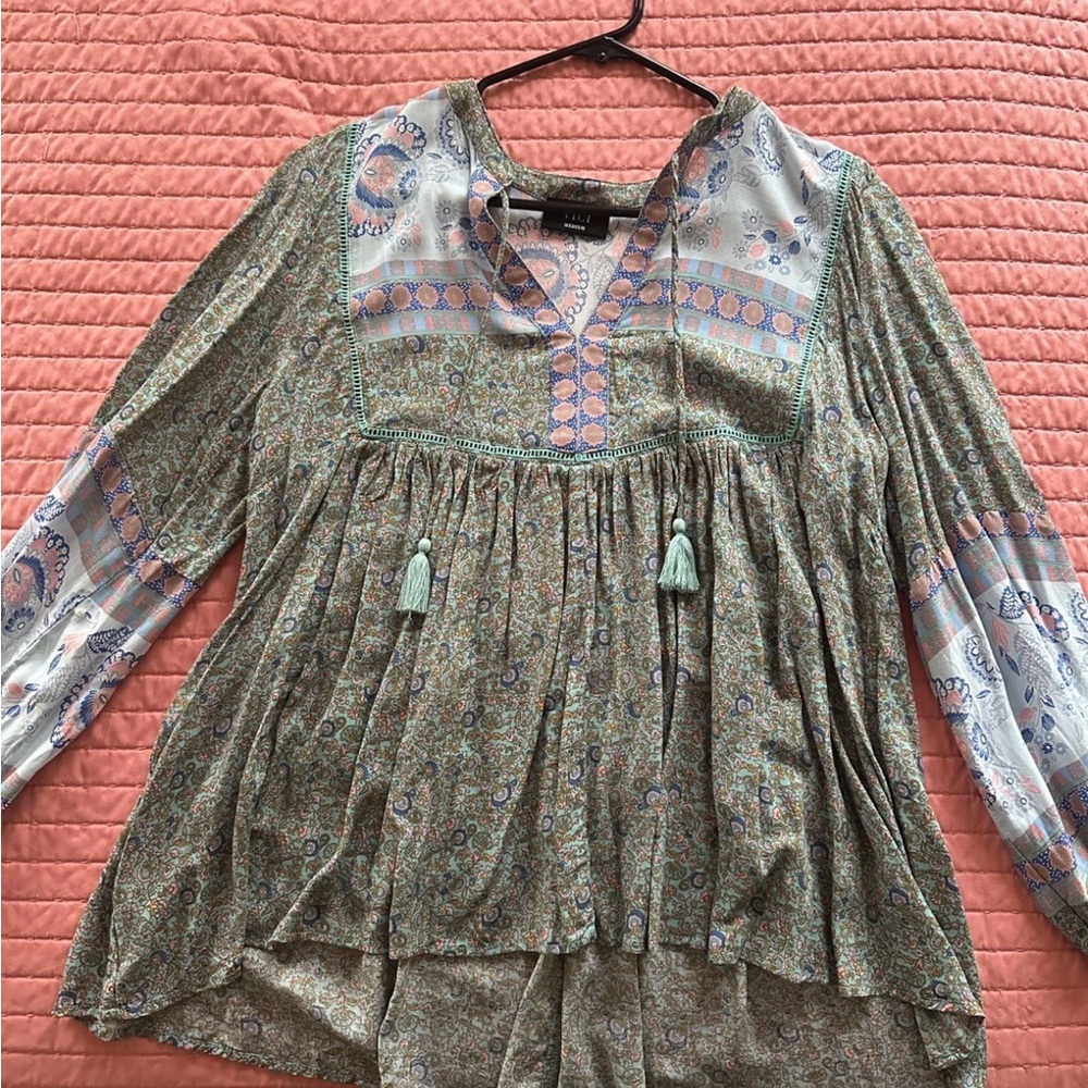 Vici Multicolor Paisley Blouse
